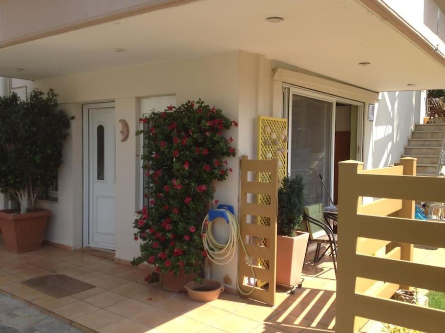Ησυχες Διακοπες Villa Kalamata Exterior photo